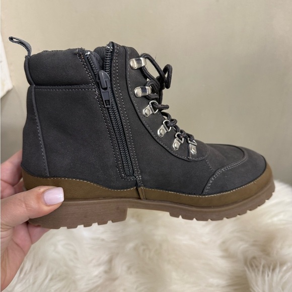 BGAUDI Big Boys Size 6 Gray Ankle Boots Shoes - Picture 6 of 11